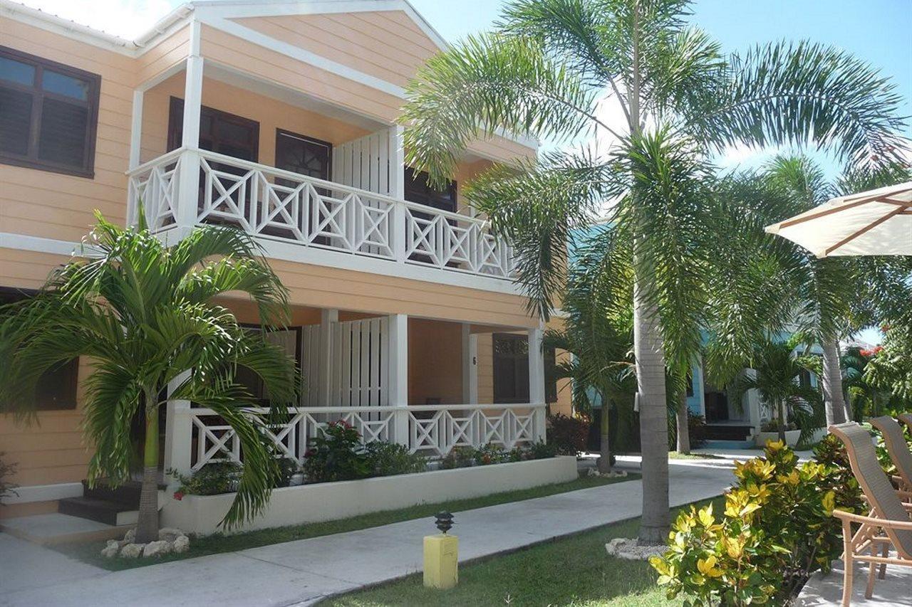 Buccaneer Beach Club Dickenson Bay ภายนอก รูปภาพ