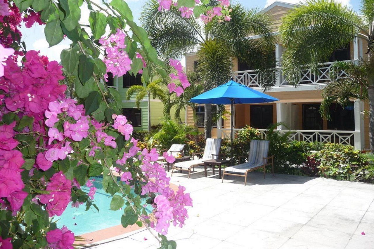 Buccaneer Beach Club Dickenson Bay ภายนอก รูปภาพ