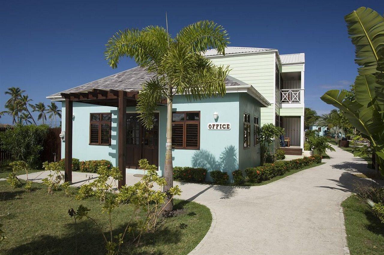 Buccaneer Beach Club Dickenson Bay ภายนอก รูปภาพ
