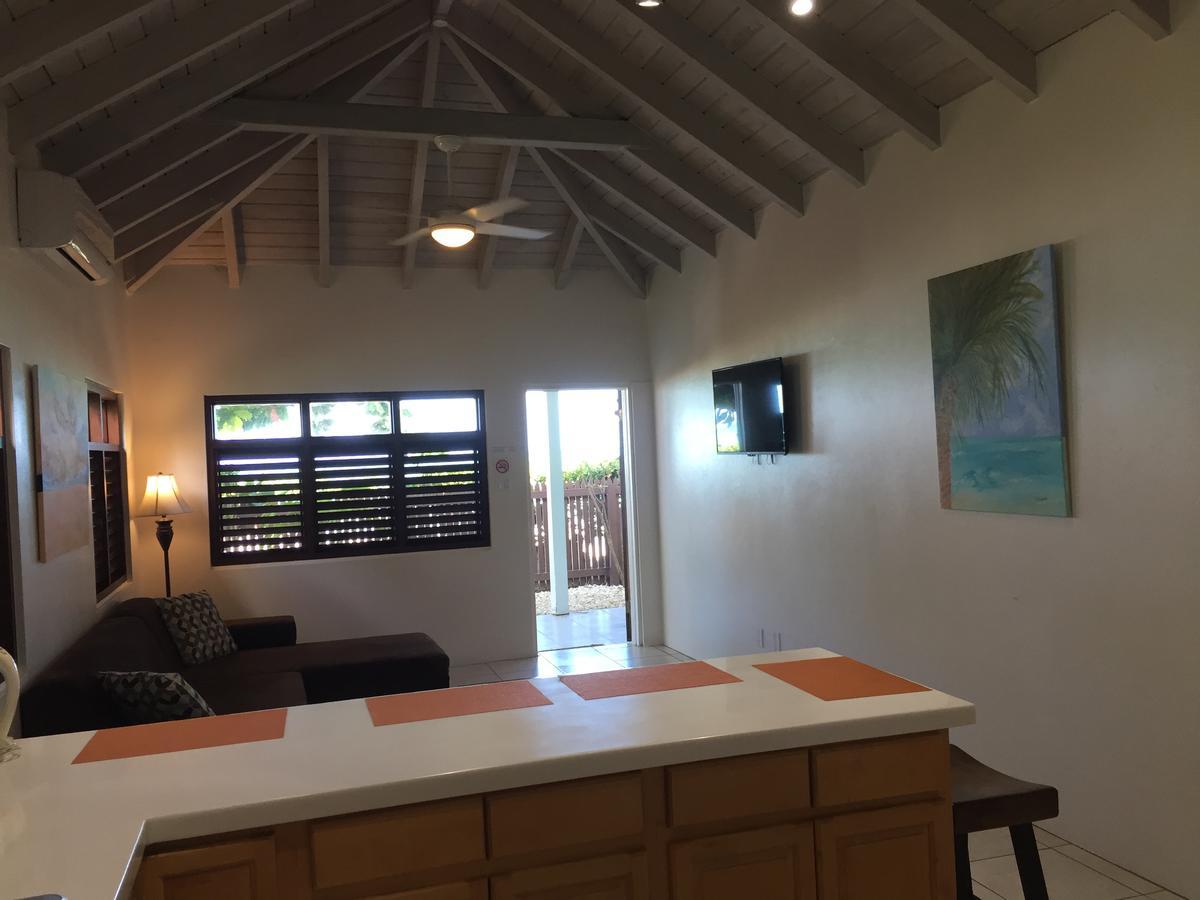 Buccaneer Beach Club Dickenson Bay ภายนอก รูปภาพ